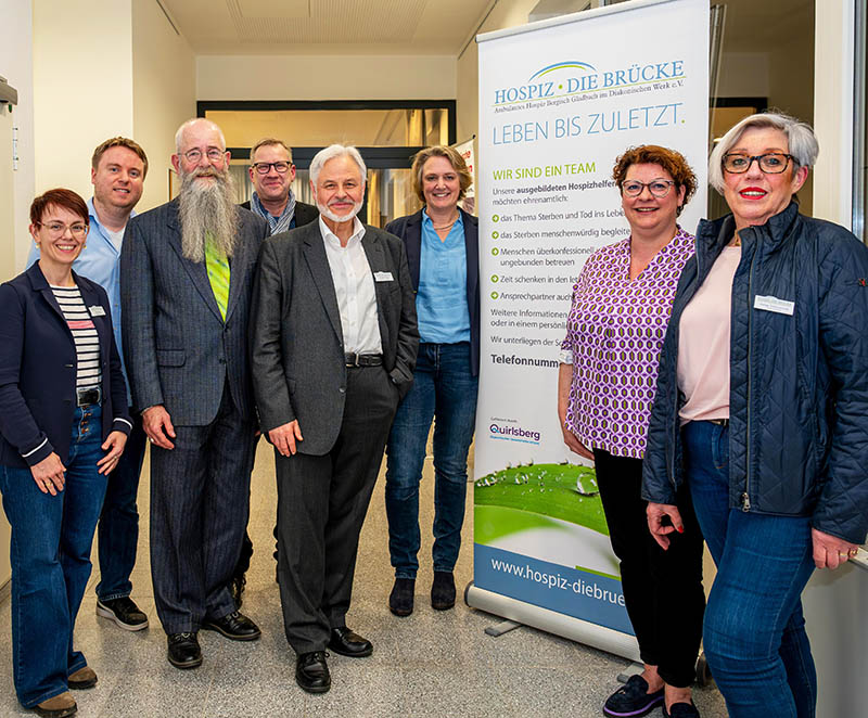 Das erste Death Café des Arbeitskreises Hospiz- und Palliativversorgung Rheinisch-Bergischer Kreis war ein voller Erfolg. 